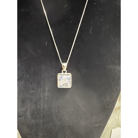 Moonstone Pendant Necklace New 925 Italy Chain 22 Inch Square Setting - Picture 6 of 7